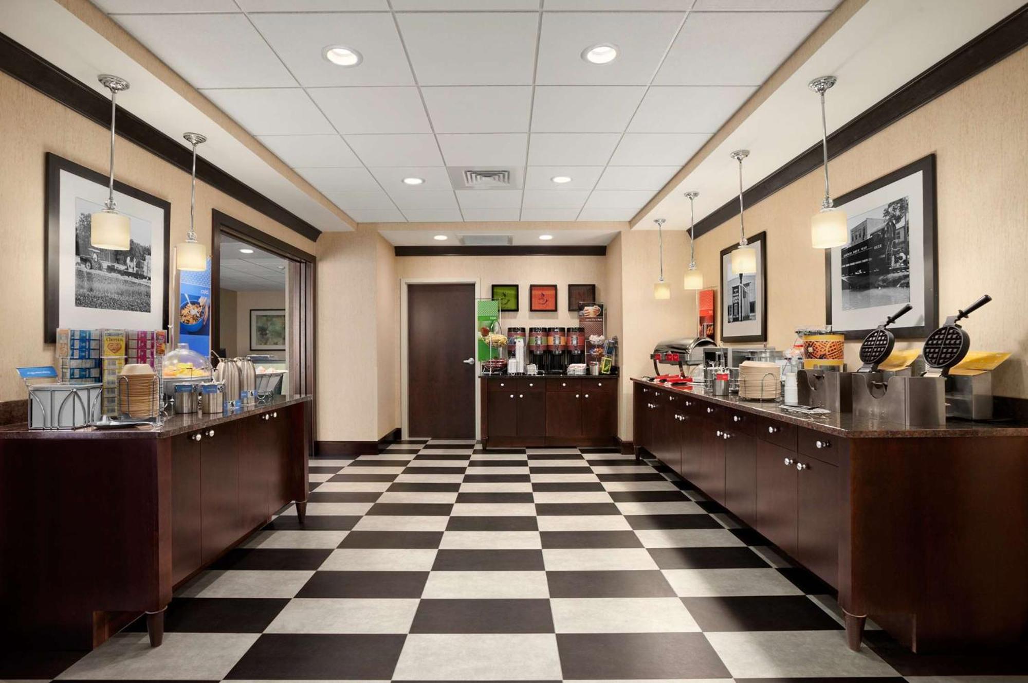 Hampton Inn Belton/Kansas City Buitenkant foto
