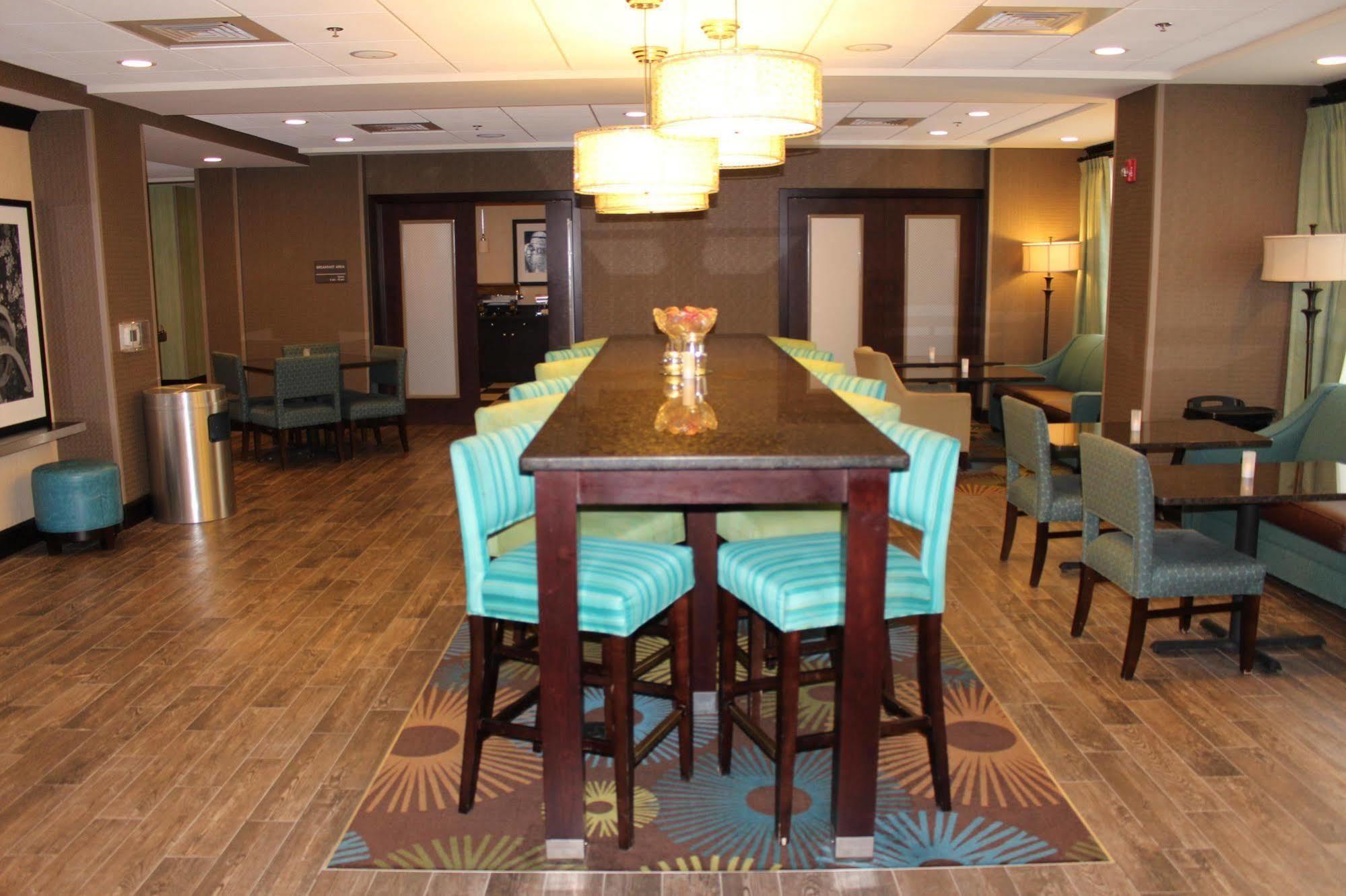 Hampton Inn Belton/Kansas City Buitenkant foto